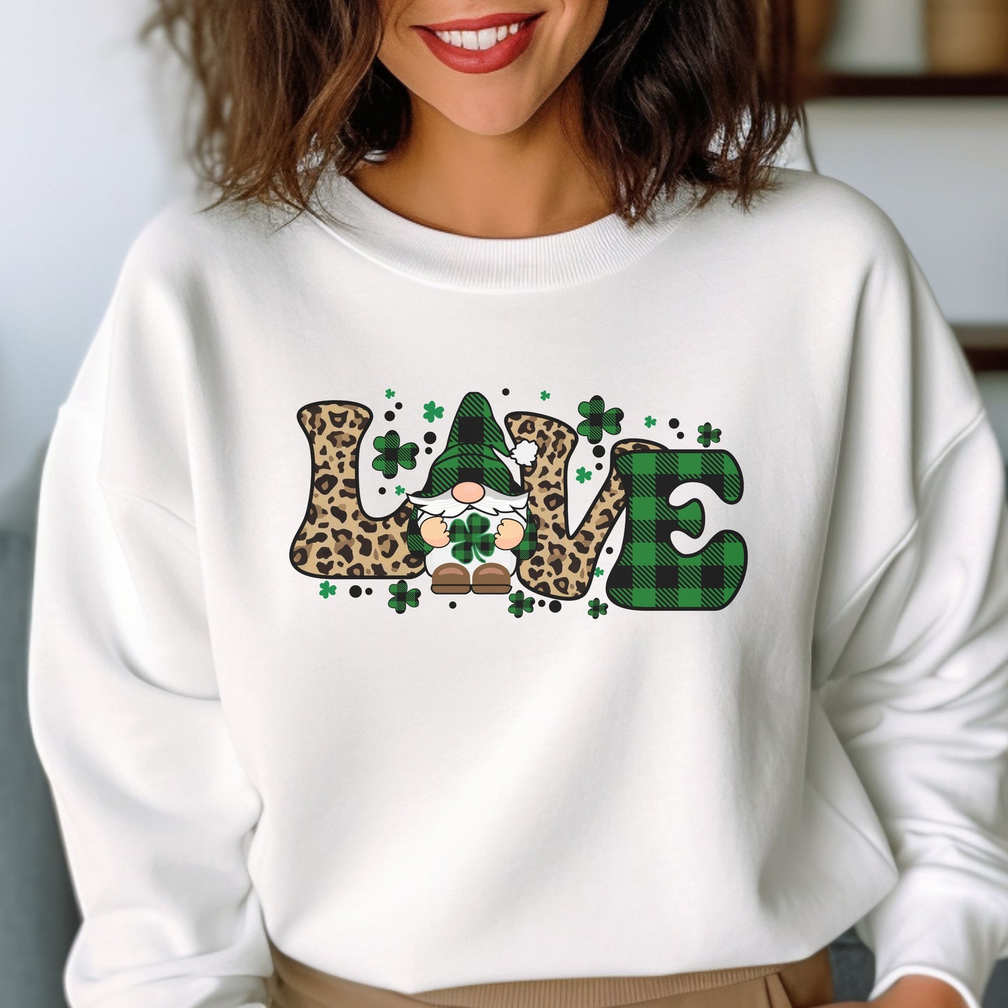 St Patrick's Day Love Gnome 2 Sweatshirt